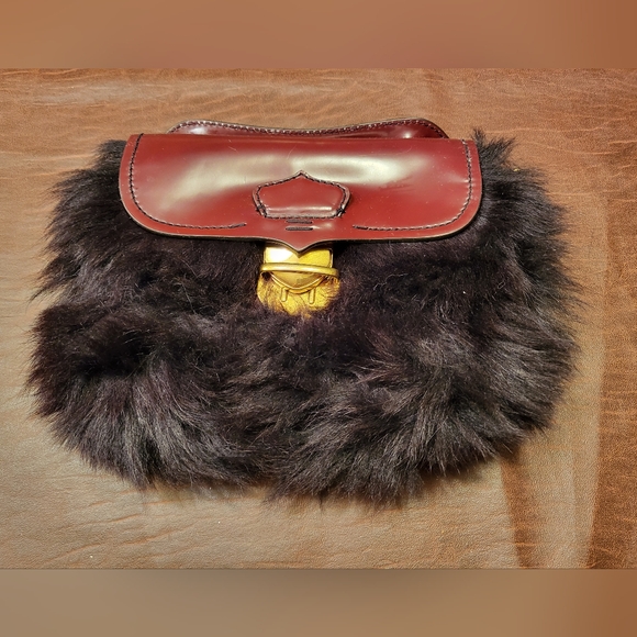 Prada bag - Picture 1 of 5